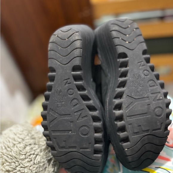 FLY LONDON Sandal black  Yata Knot Peep Toe Slingback Wedge Heel 38 US 8.5 - Picture 6 of 9